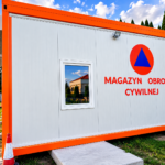 Pomarańczowy kontener magazynu obrony cywilnej